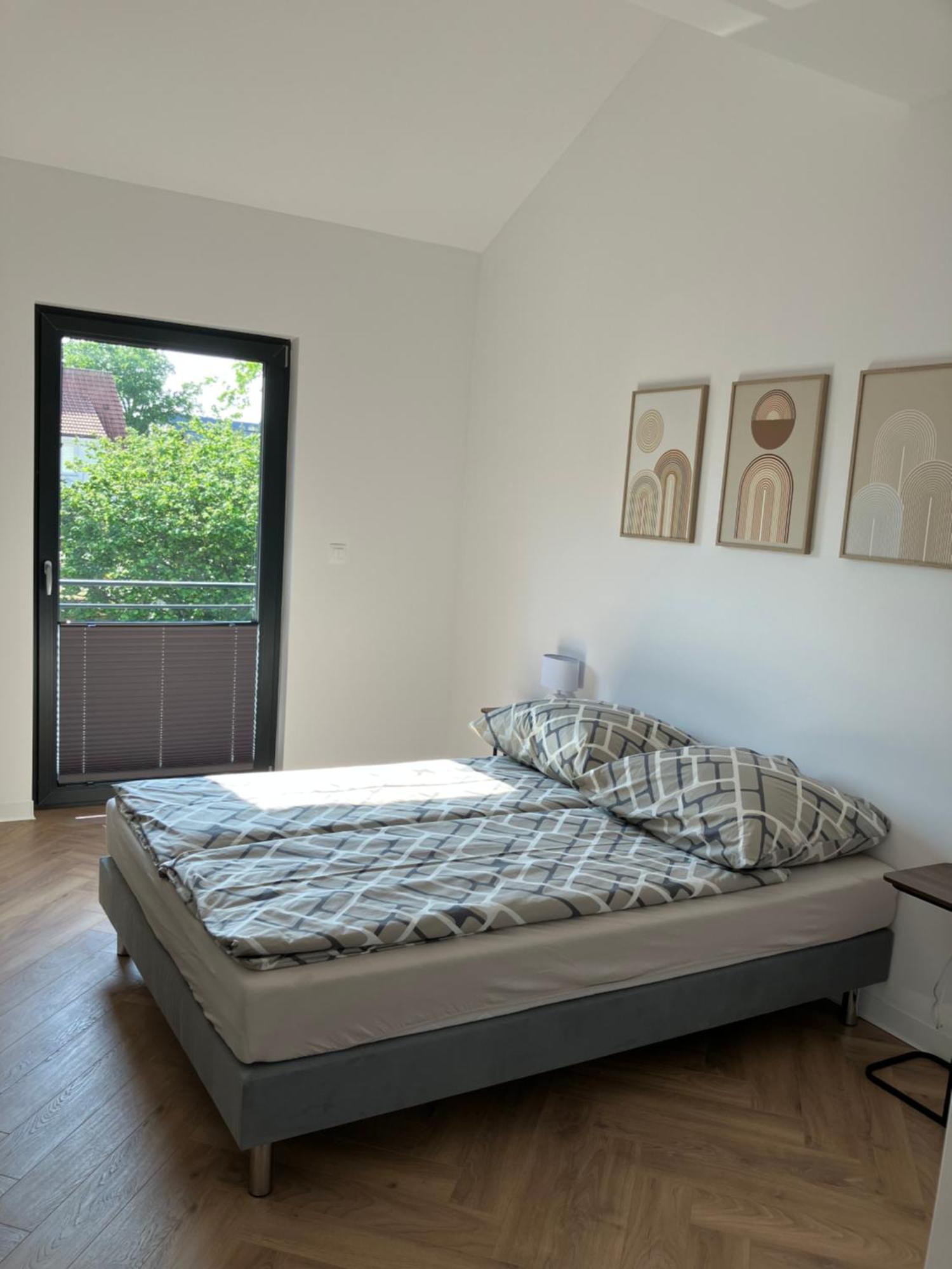 Agat Pokoje Goscinne Apartamenty โปเบียโรโว ภายนอก รูปภาพ